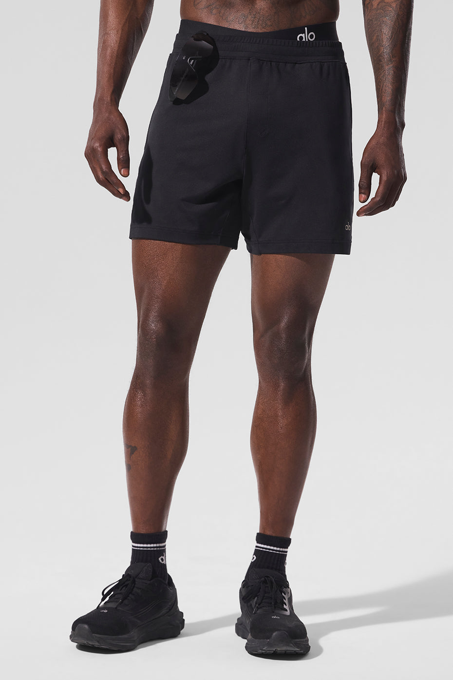 7" Conquer React Performance Short - Black