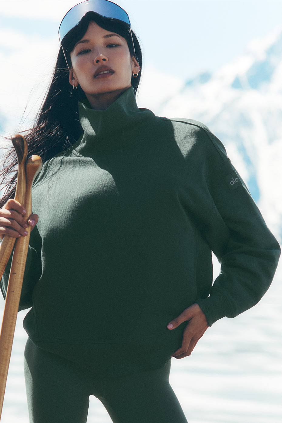 Hazy Mock Neck Pullover - Clover Green