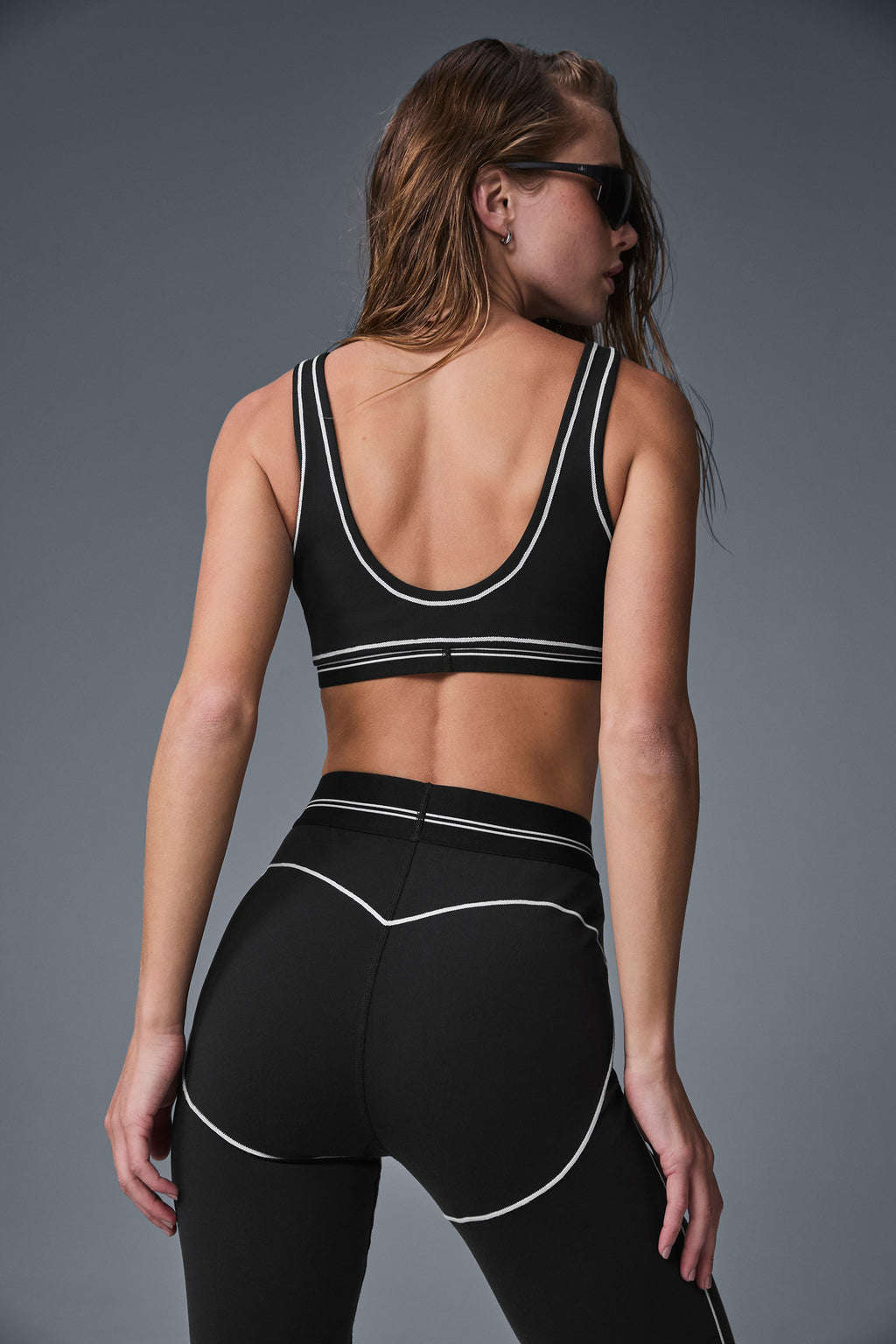 ALO YOGA - Brassière Airbrush Heart Throb